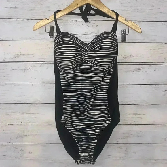 Merona Halter One-piece Swimsuit - Picture 1 of 5
